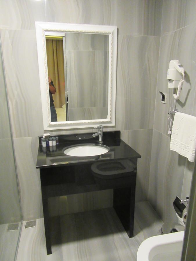 Trilye Kaplan Hotel Mudanya Kültér fotó
