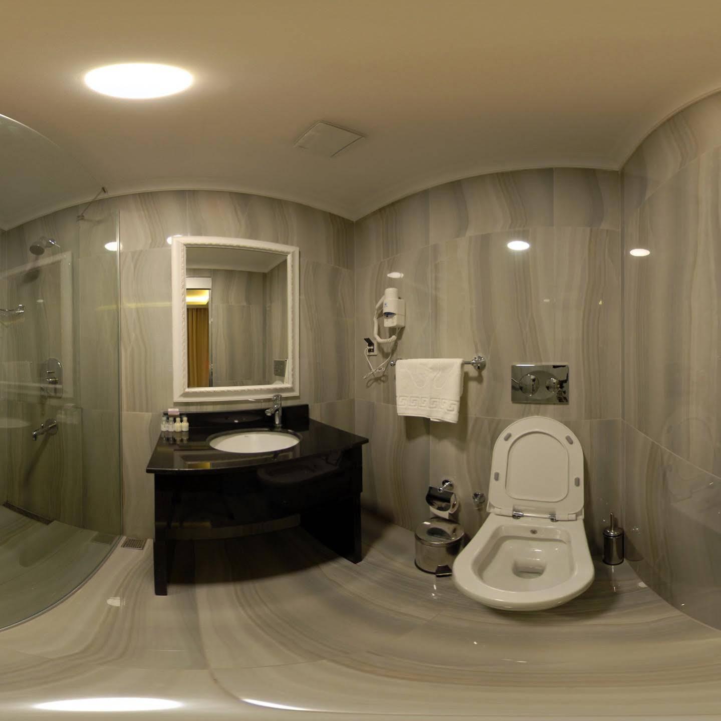 Trilye Kaplan Hotel Mudanya Kültér fotó
