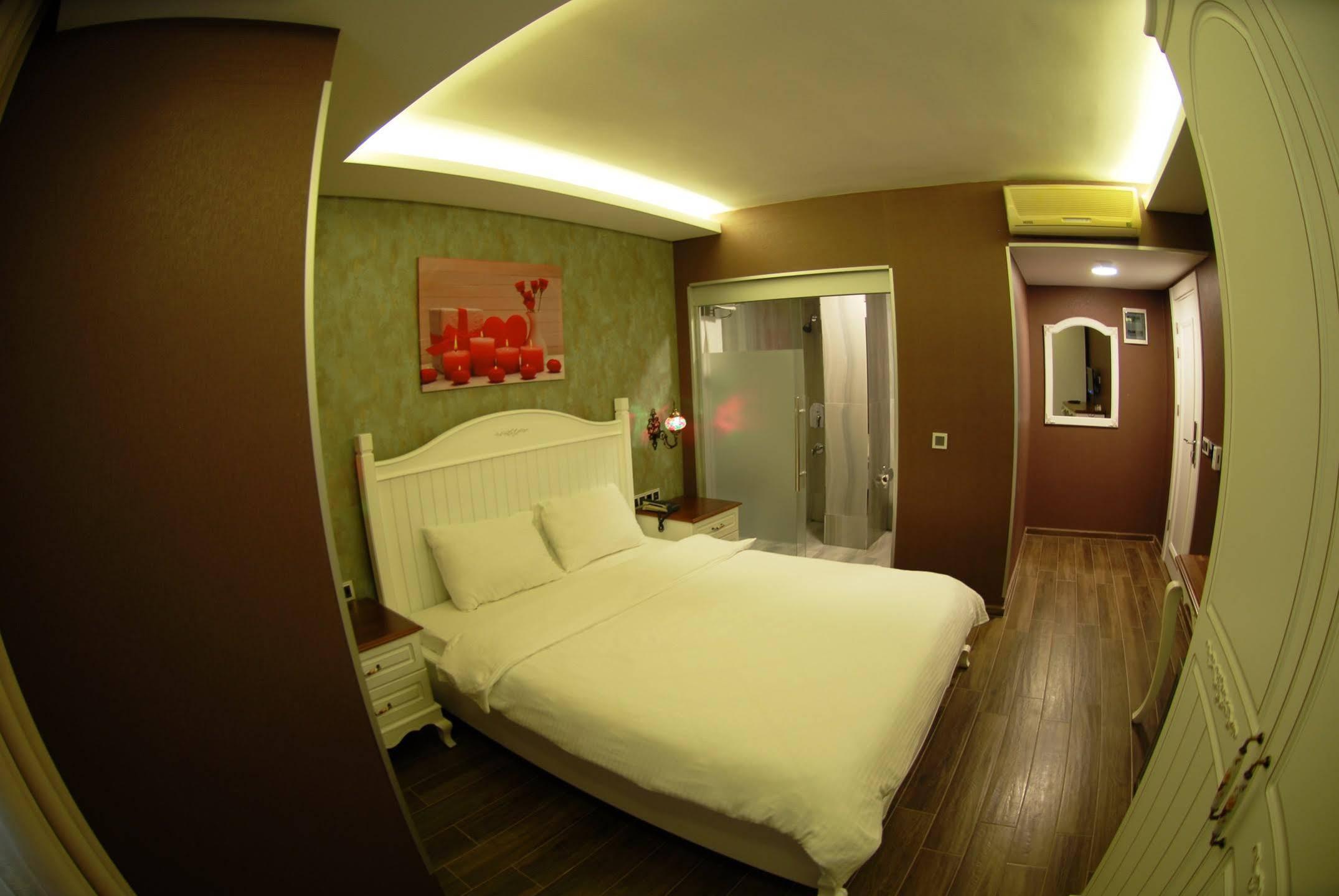 Trilye Kaplan Hotel Mudanya Kültér fotó